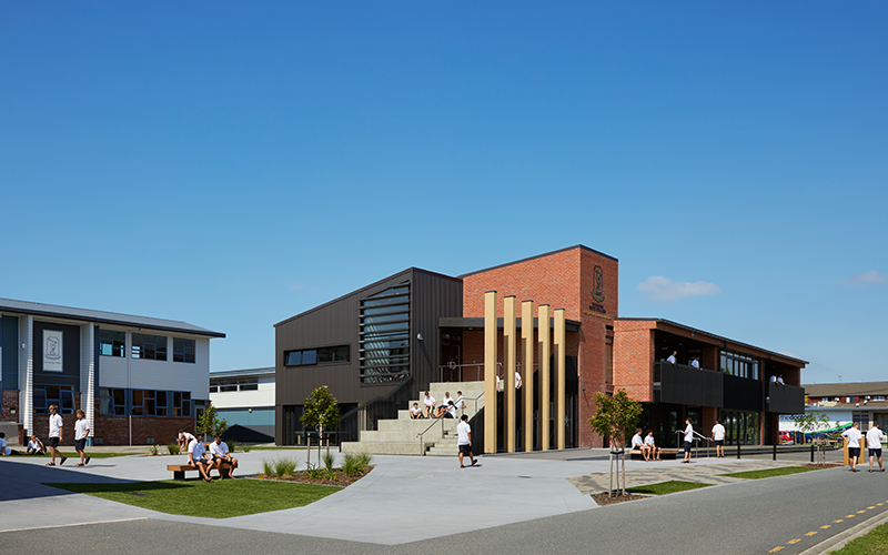 Tauranga Boys&rsquo; College タウランガ公立中学・高校